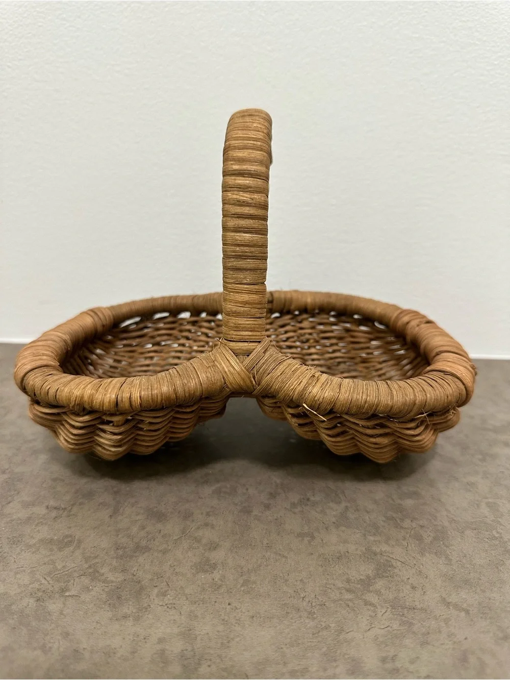 Vintage Woven Grape Egg Gathering Double-Compartment Basket Handle Natural Brown